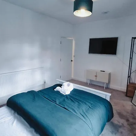 Chic 2 Bedroom * Бристоль