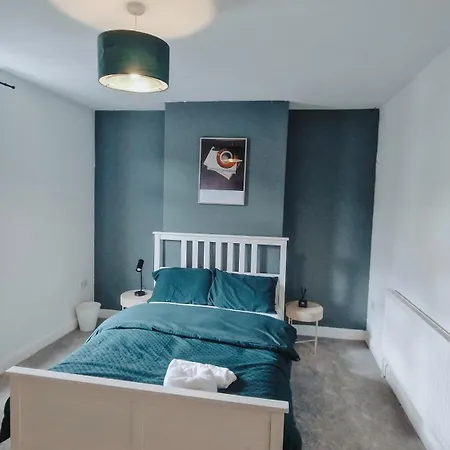 Apartment Chic 2 Bedroom Bristol