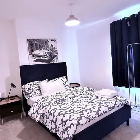 Апартаменты Chic 2 Bedroom Бристоль